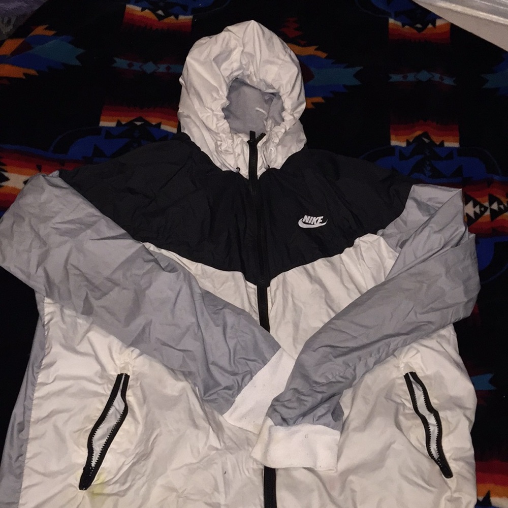 nike windbreaker :)
